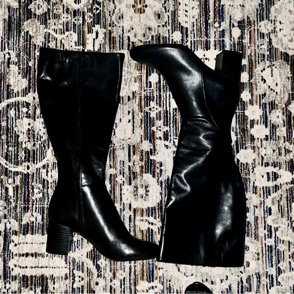 Black boots